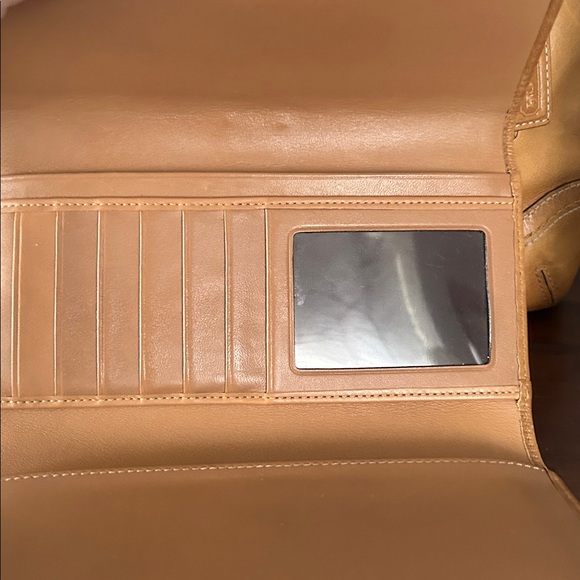 Stylish Tan and dark brown Leather satchel purse Set - Picture 10 of 13